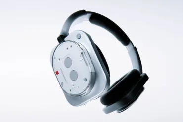 Nothing Headphone (1)